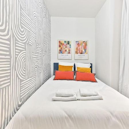 Appartement Central Proche Atelier Des Lumieres Paris Exterior photo